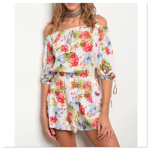 Lavender Moon | Pants & Jumpsuits | White Tropical Floral Romper | Poshmark